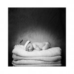 baby photography glasgow baby on towels,